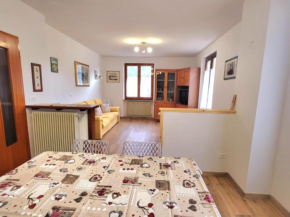 Casa Bruno Leilighet Lenzumo di Concei Eksteriør bilde